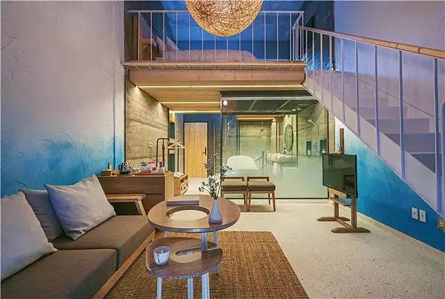 杭州最美民宿落地窗湖景房,杭州最美十大民宿酒店