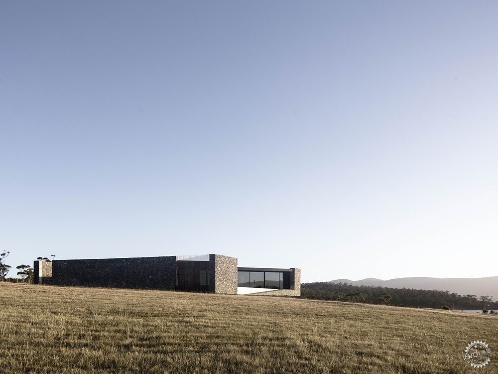 客厅石墙景观,房间景观石墙