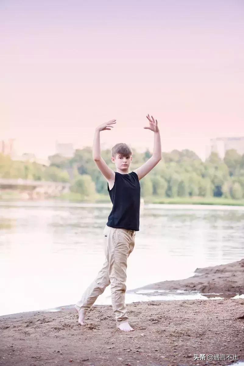 乔治小王子挨骂,乔治小王子叛逆