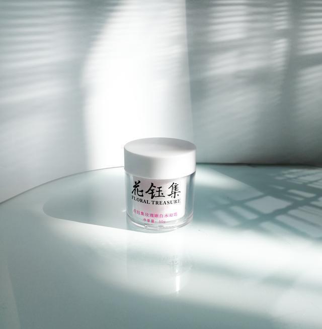 保湿补水滋润面霜推荐哪款最好用,冬季补水保湿滋润面霜哪款好用点