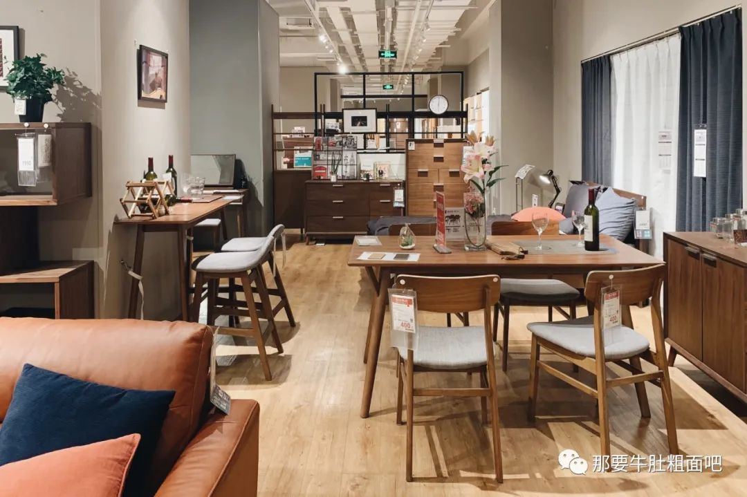 现代风格网购家具店铺推荐,买家具最容易踩的坑是什么