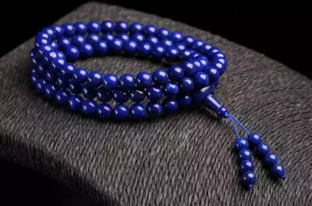 每一个佛珠都有一个故事,一串佛珠的真实故事