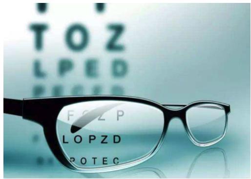 90后小伙创业月入10万就靠这一招,新手开眼镜店怎么学习技术