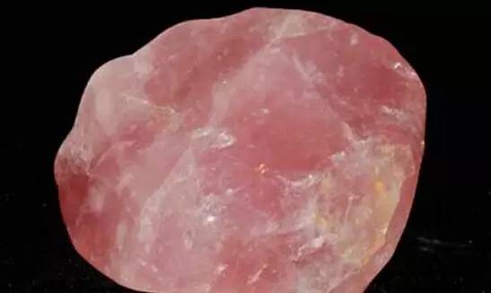 河边能捡到什么值钱的石头,在哪儿能捡到值钱的石头