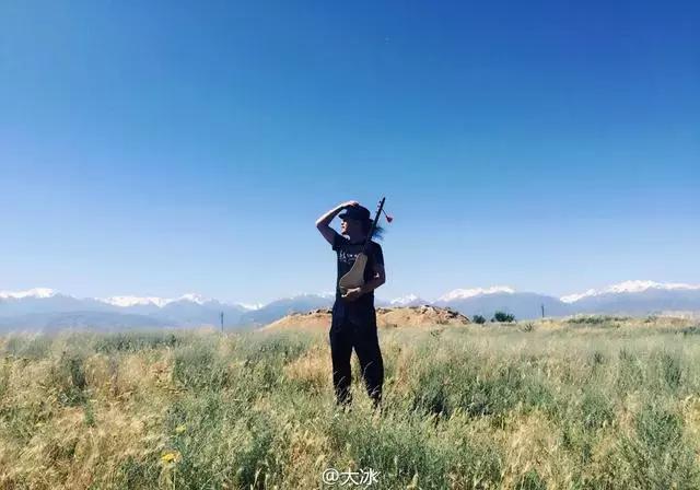 我倒要问问大冰，为什么A*杯罩**就没资格撒娇了？