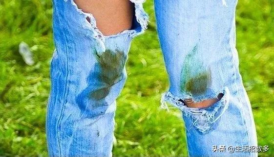 用漂白剂把白色衣服漂黄了怎么办,衣服发黄了用84还是漂白剂