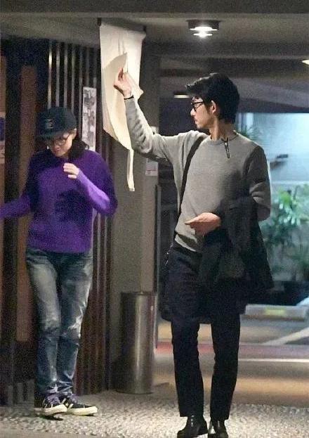 柏原崇生活照片,日韩两大不老男神柏原崇