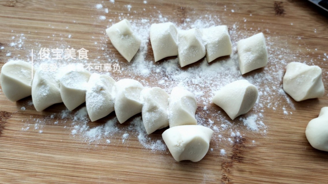 虾仁透明的蒸饺皮怎么做,干虾仁蒸饺馅的最佳做法