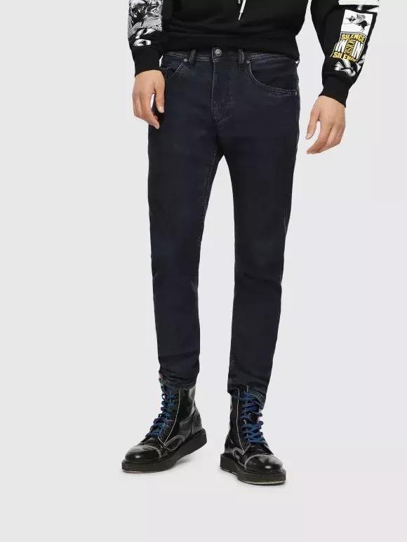 衣橱里的永恒经典牛仔裤,衣柜里的百搭牛仔裤