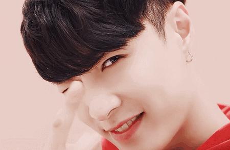 被上帝吻过的4个男星,被上帝吻过的5位男星