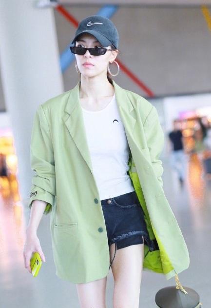 魏璎珞穿白色衣服,魏璎珞牛油果