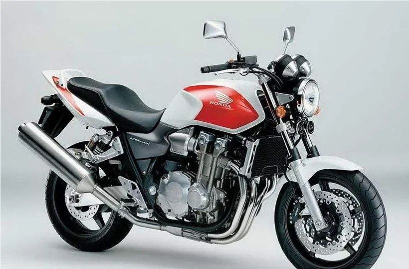 2020款顶配电喷雅马哈xjr1300,本田cb1300雅马哈xjr1300