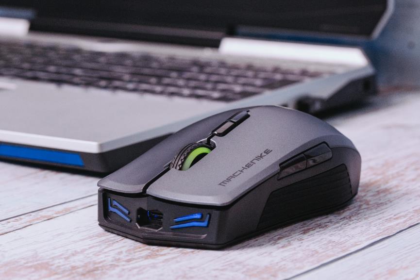 机械师无线鼠标m7如何使用畅玩版,机械师m7无线鼠标侧边按键