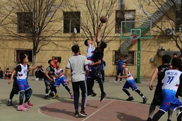 包钢实验二小篮球队,包头市实验二小篮球队