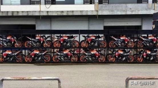 本田190暴风眼cb190r,本田暴风眼cb190r测评