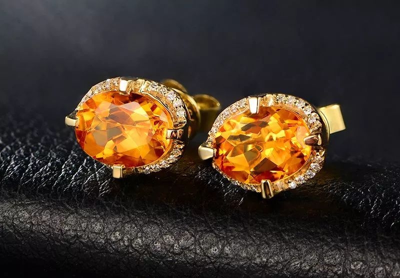 什么颜色的金色招财,橙色和黄色哪个更招财一些