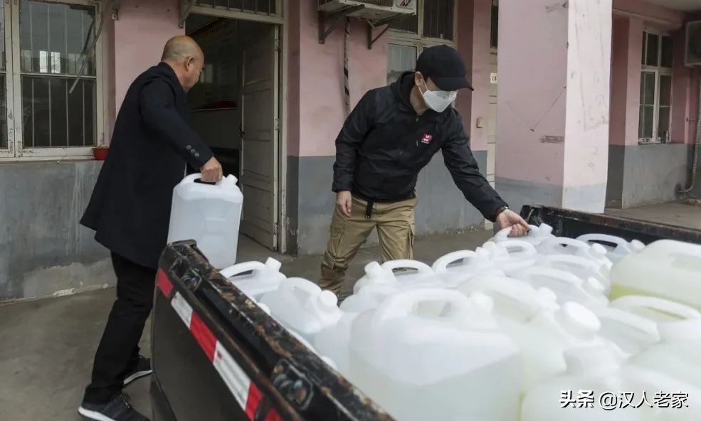 感谢中国红十字会颁发荣誉证书,中国红十字会特级勋章