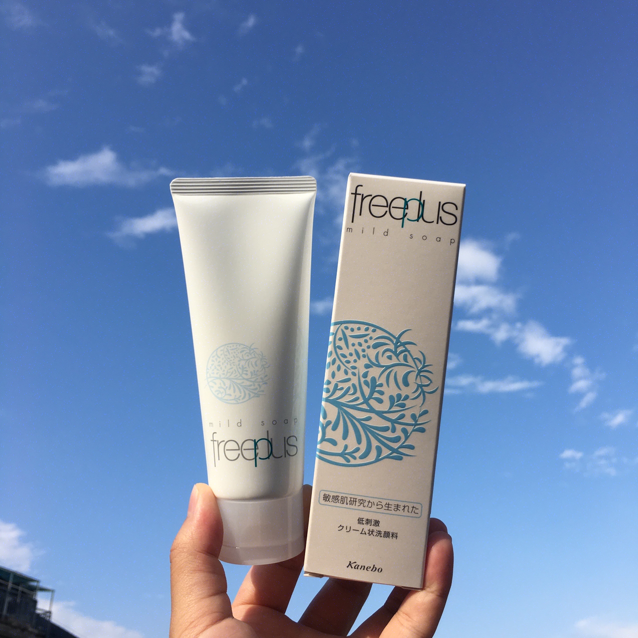 换季护肤的三个重点你都掌握了吗 (换季护肤指南教你对抗干燥敏感)