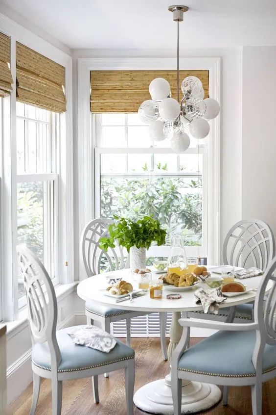 房地产外观抄袭,中国房地产飘窗设计