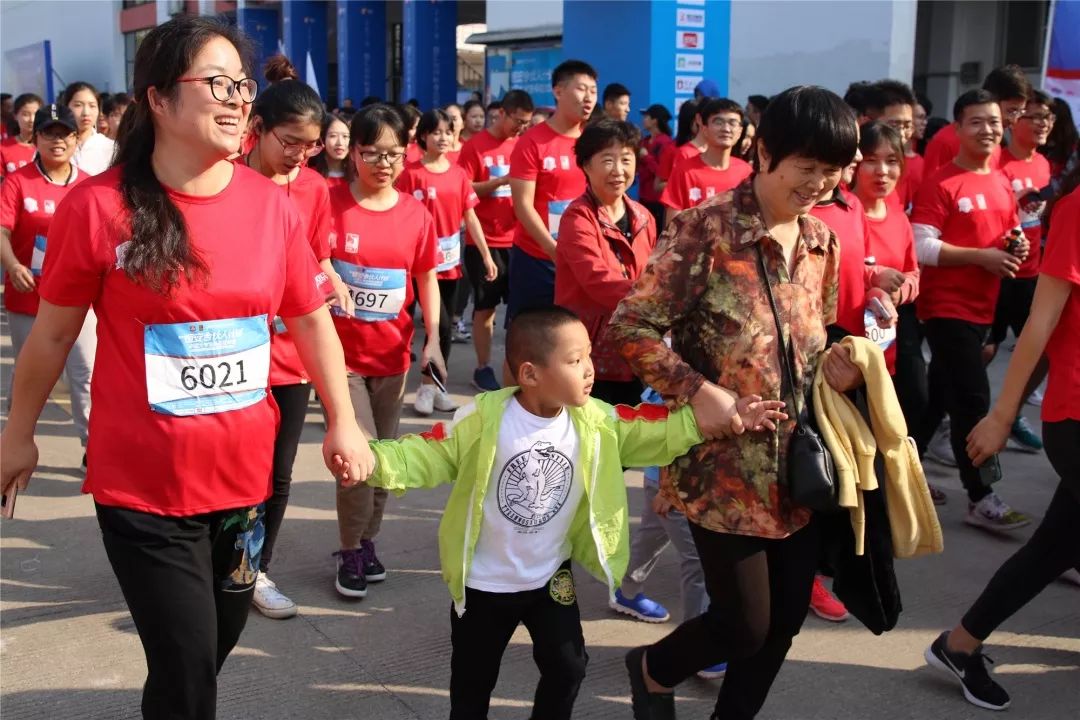 奔跑吧，少年|2019中国大学生马拉松联赛宁波大学站激情开跑