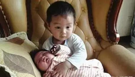 标题*党**太邪恶了、真的好H、好羞涩！