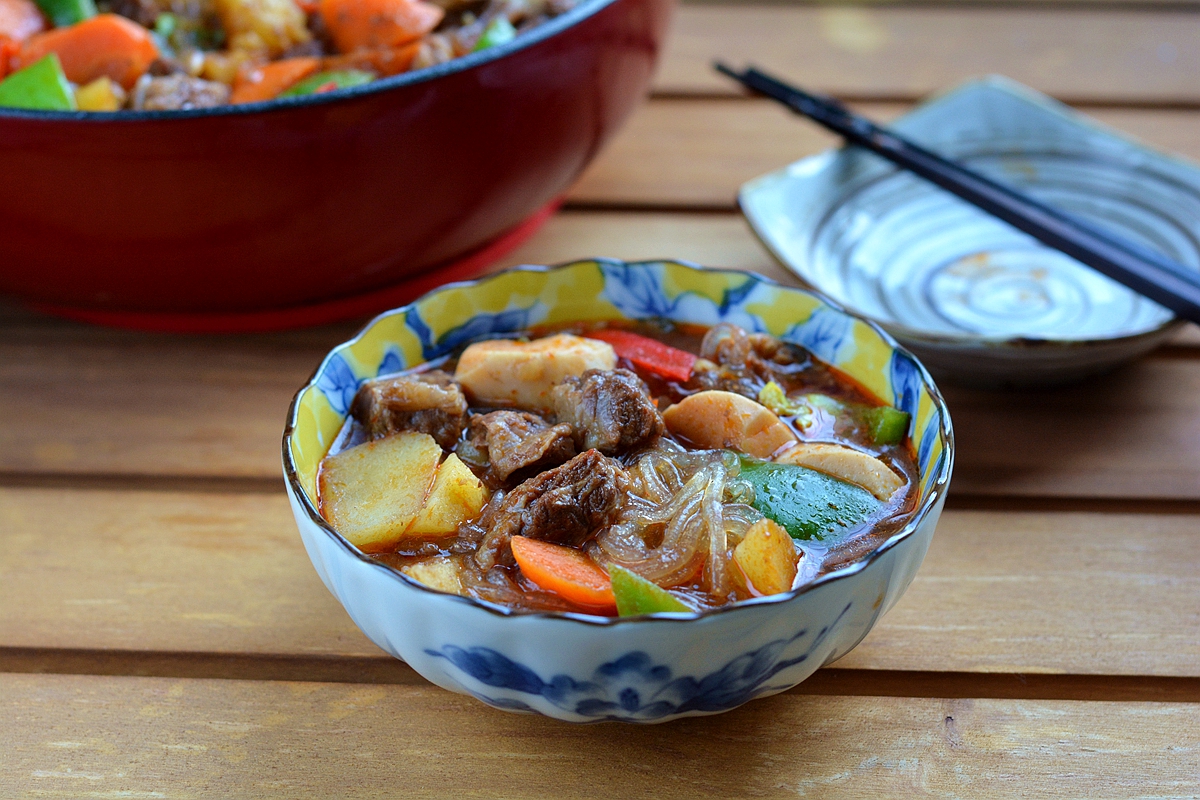 番茄味火锅底料做牛肉,牛肉焖火锅底料