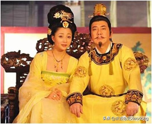 唐玄宗和杨贵妃为何喜欢安禄山,杨贵妃与安禄山的三件怪事