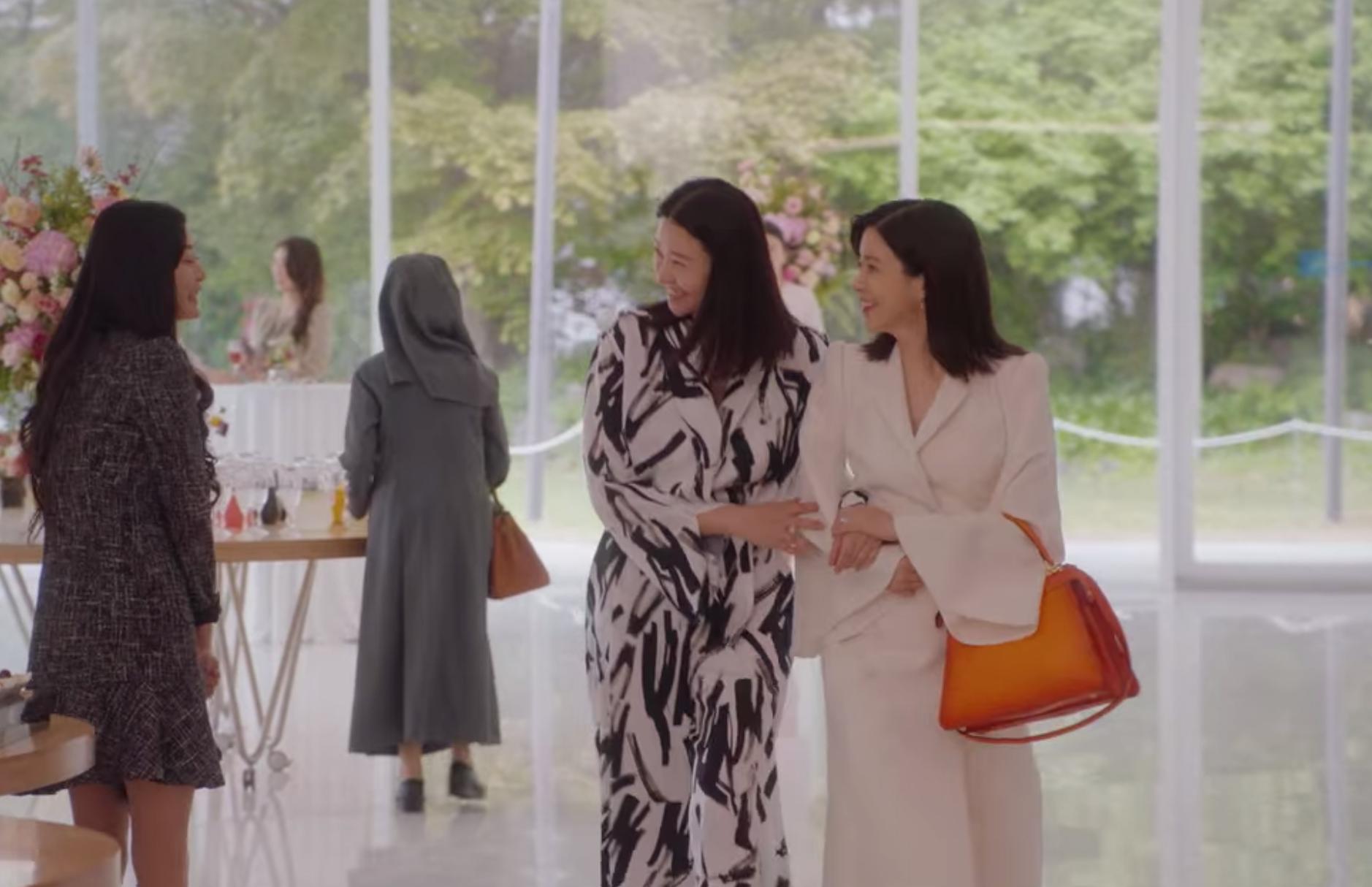 我的上流社会李宝英,李宝英我的上流世界穿搭