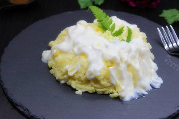 1岁宝宝这不吃那不吃怎么办,11个月宝宝辅食不吃怎么办