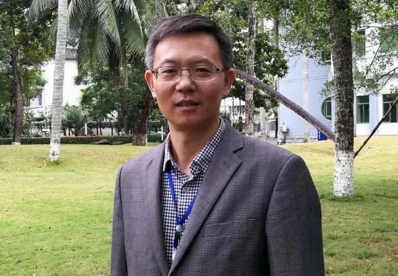 《人民日报》眼中的会宁人侯永平——大学老师种当归