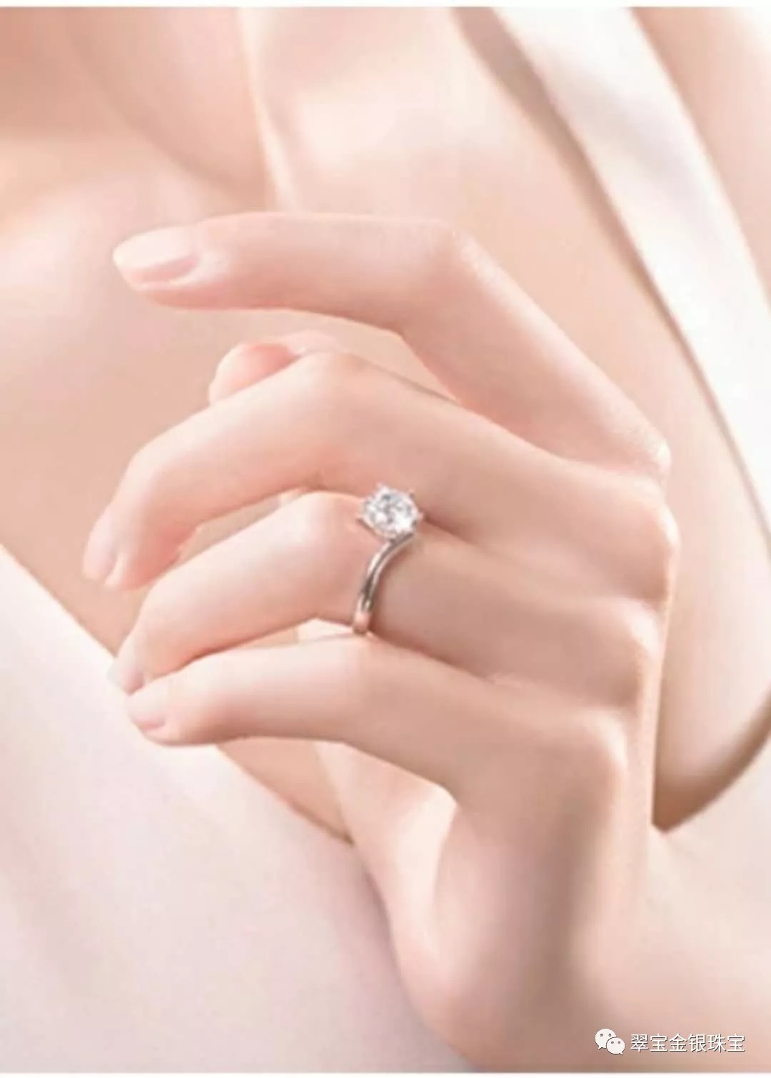 老庙黄金信达华润店开业！满2000送迷你电动车、满1000送豪华茶吧机……