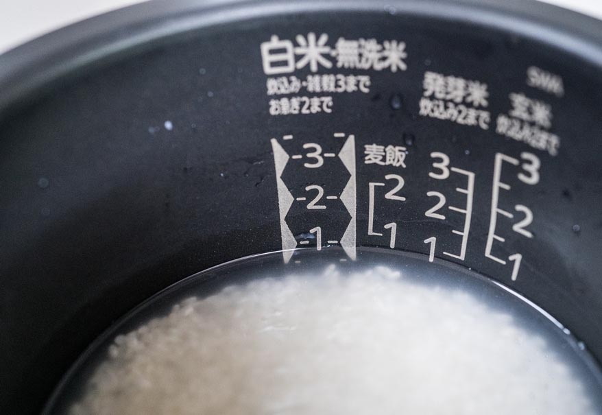 电饭煲煮出米饭测评,日本电饭煲使用方法熬粥