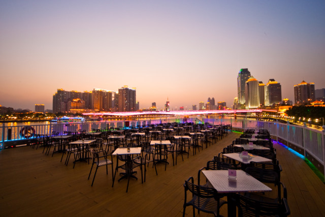 广州夜游珠江游船推荐,广州珠江豪华游轮夜游美景视频