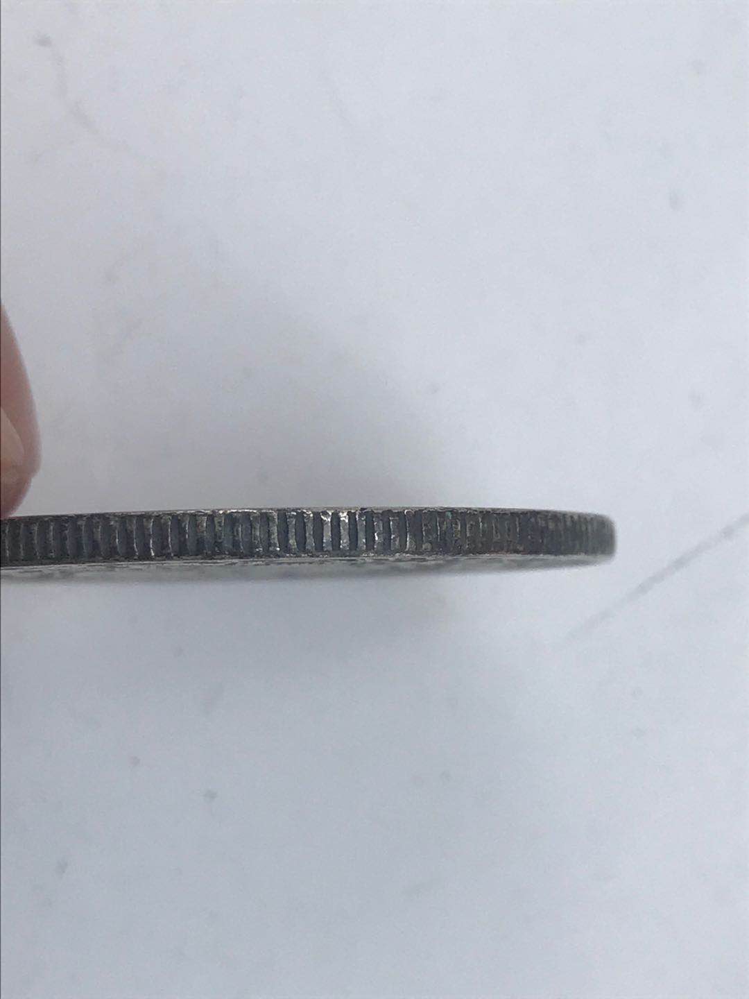 香港拍卖会广东省造双龙寿字币,广东省造双龙寿币真品