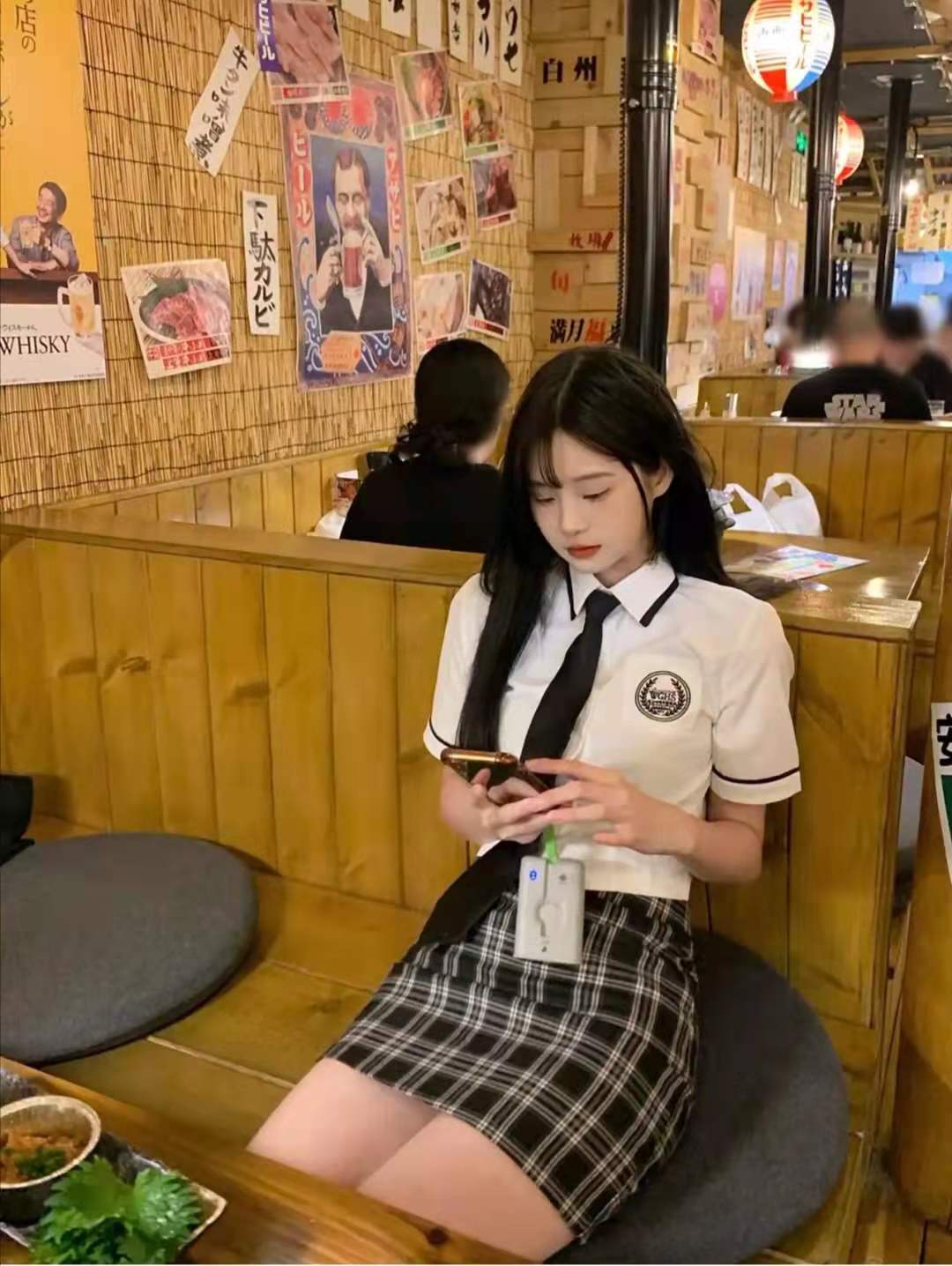 穿什么衣服才有女人味图片,女人穿什么衣服显得有女人味