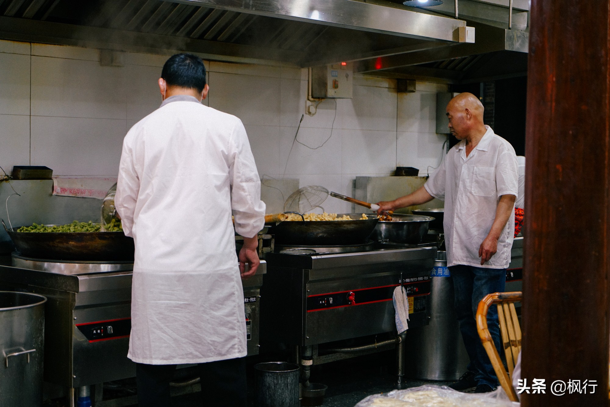 宁波市比较好吃的小吃,宁波有什么好吃的美食街吗