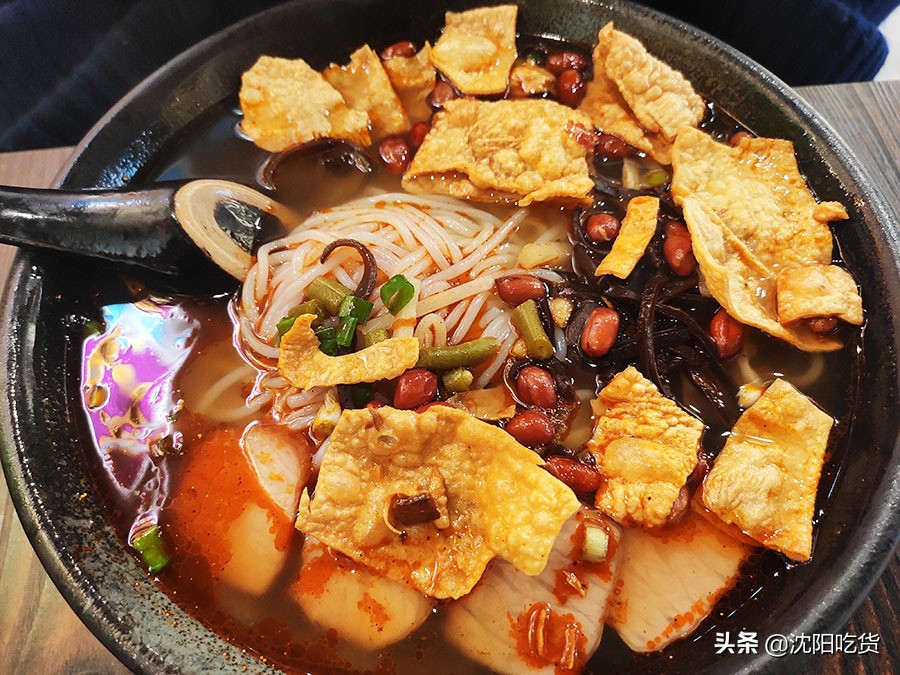 螺蛳粉探店吃粉,螺蛳粉探店初体验