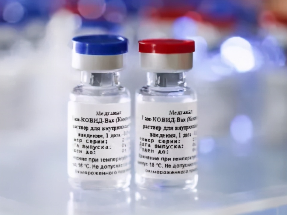 一周热闻｜“中国天眼”向全球开放、苏伊士运河全面复航、西班牙诞生首个新冠抗体婴儿……