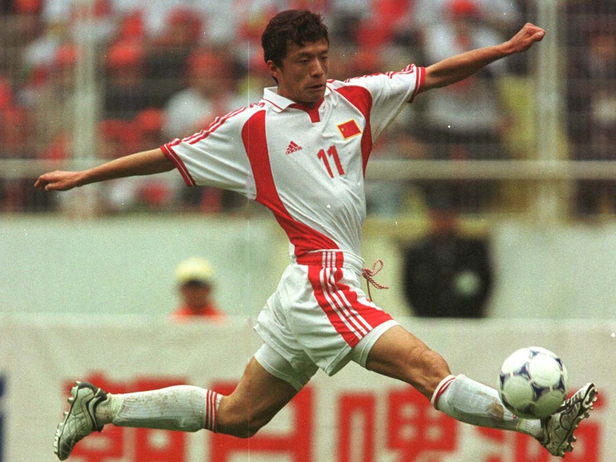 谢晖酒后失言原话完整版,谢晖留洋首球