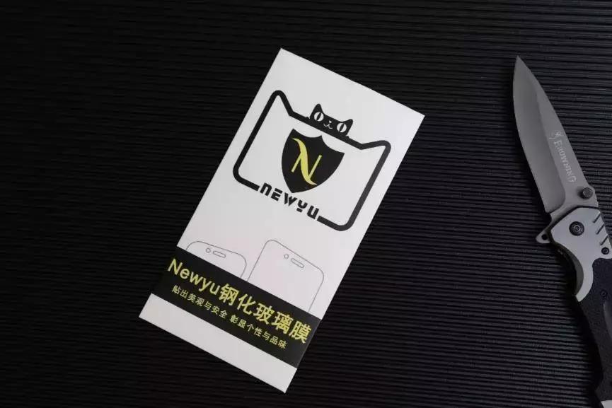 iphone最好贴什么样的钢化膜,iphone13钢化玻璃膜