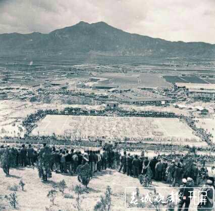 开屏黑幕对话,开屏新闻调查