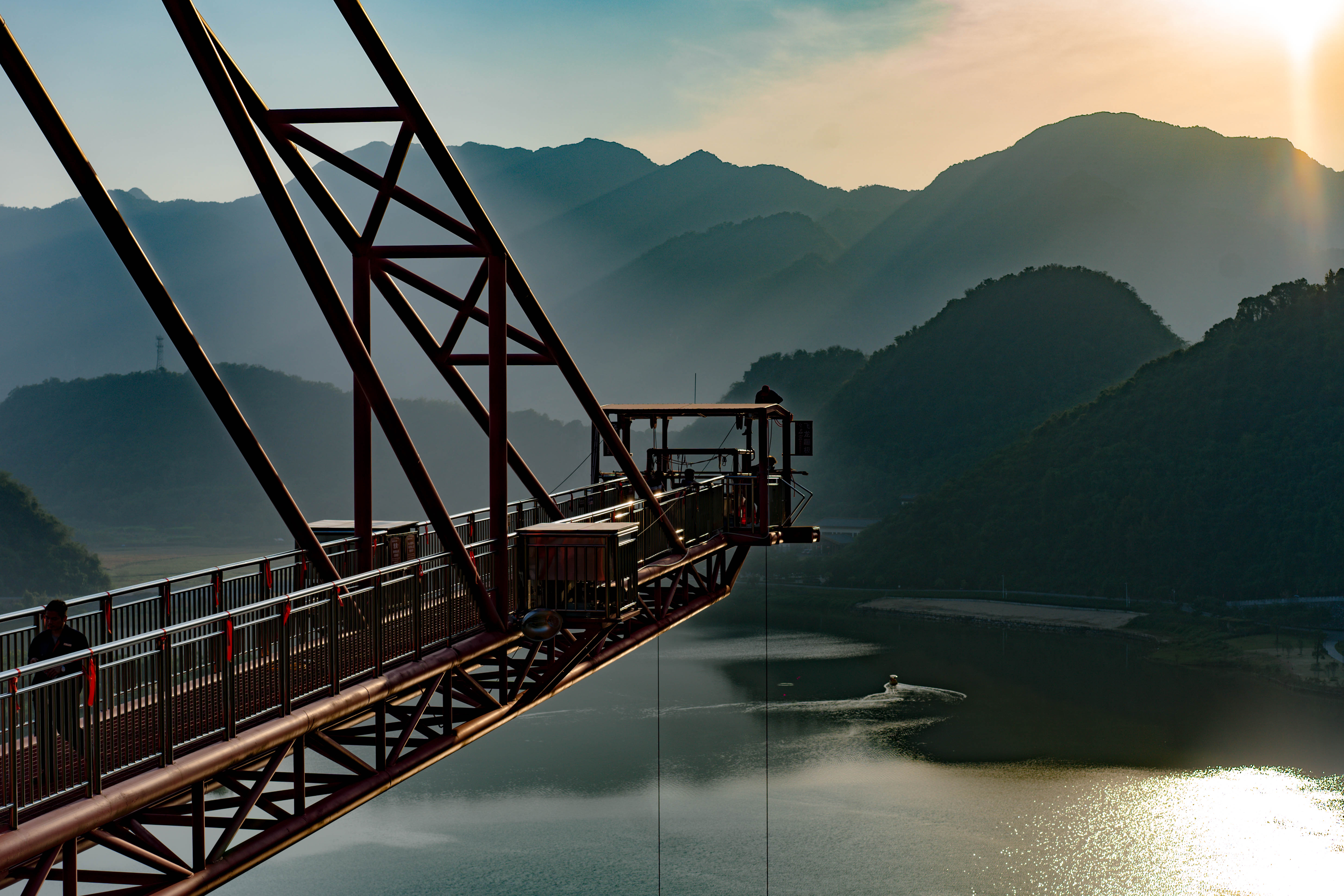 宝晶宫旅游省钱攻略,宝晶宫景区游玩攻略大全最新