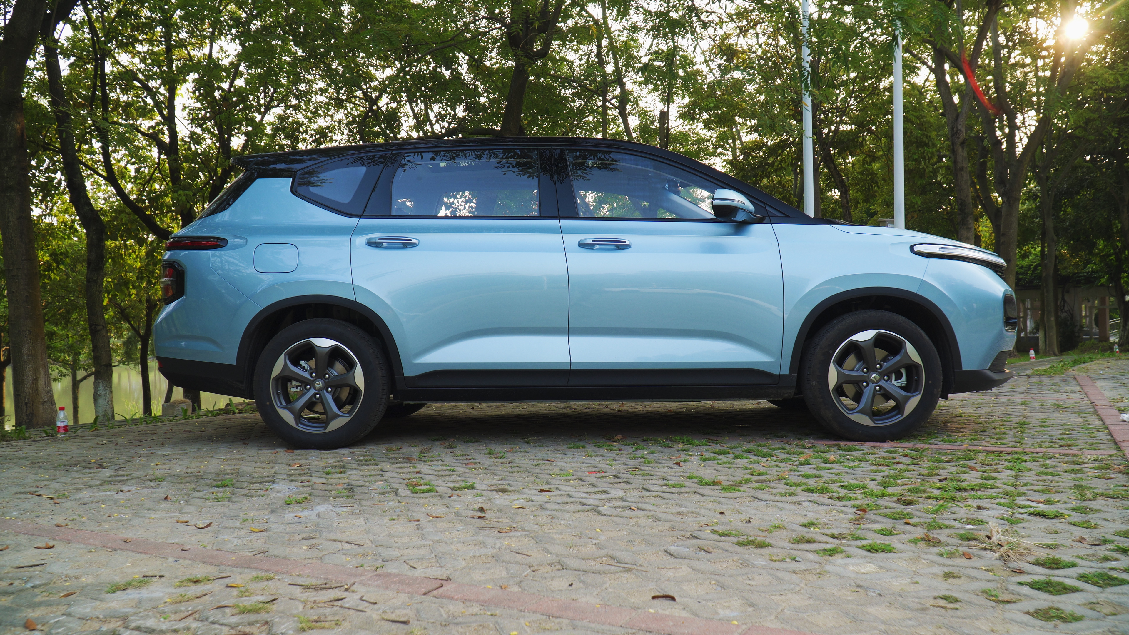 宝骏mpv最新款车型,mpv最新款宝骏730自动挡