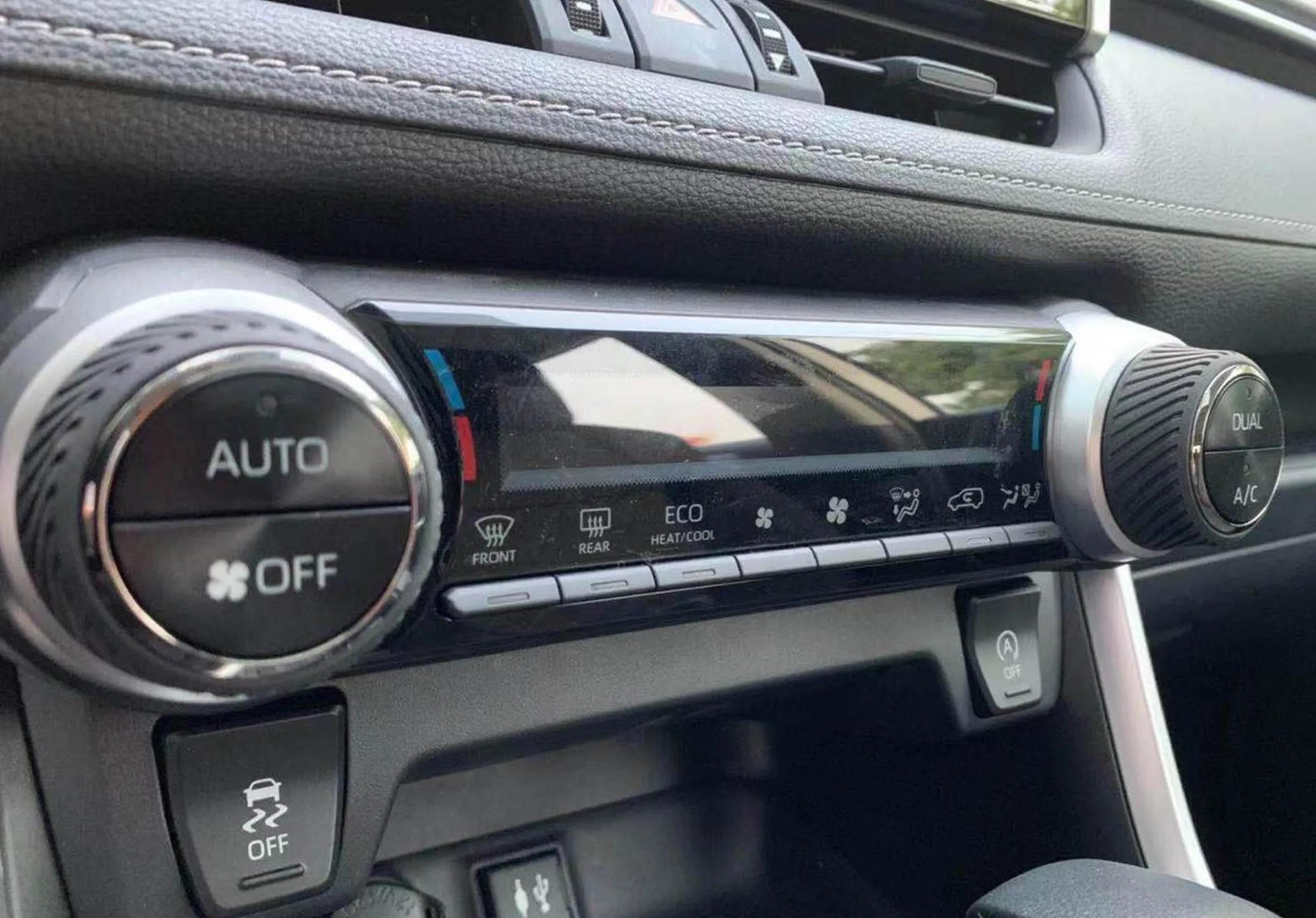 今天愚人节，我交荣放作业