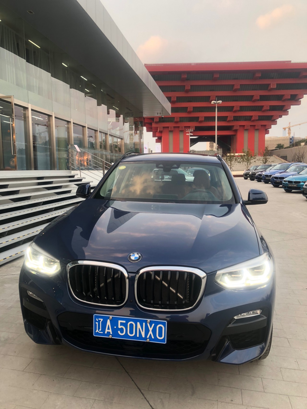 国产宝马x3落地多少钱,国产宝马x3现在值得购买吗