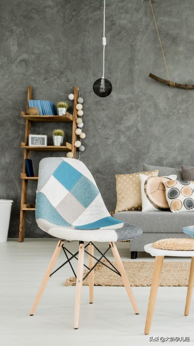 九招按摩手法帮您的宝宝解决肚子痛、胀气、便秘等肠胃不适