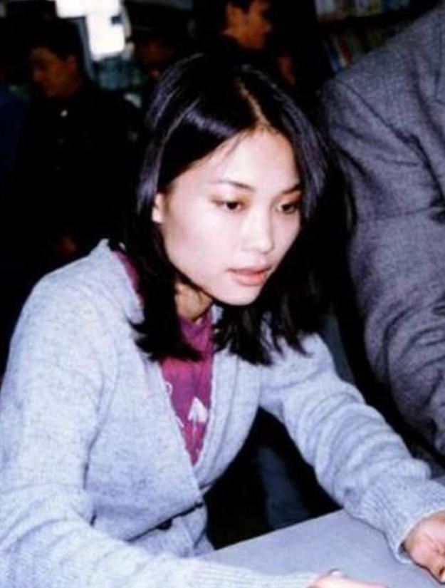 红极一时却消失的四位歌手,当年红极一时后就消失的十位歌手