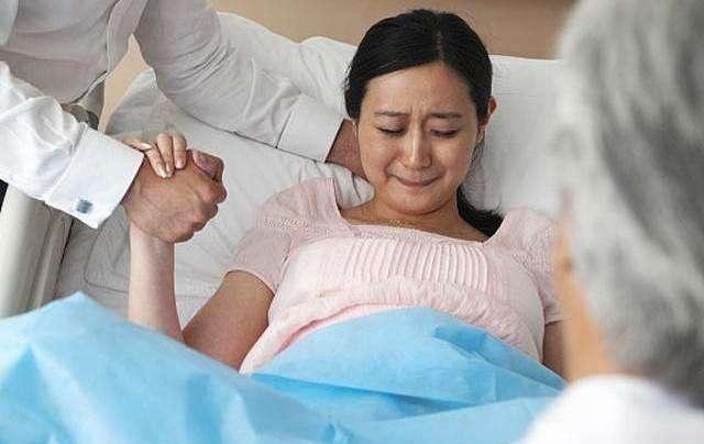 怀孕是一种什么体验在线阅读,怀孕妈妈正在体验生孩子有多痛