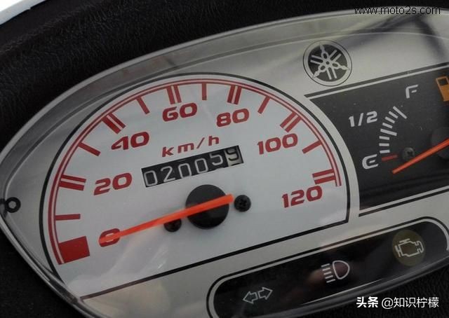 本田踏板摩托车齿轮油更换,踏板摩托车齿轮油多久更换一次