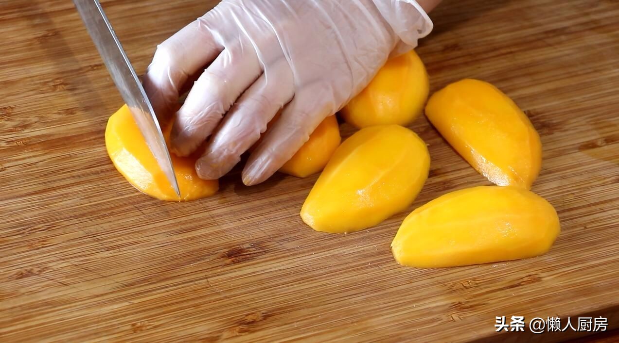 草莓慕斯蛋糕不用烤箱,不用打蛋器做慕斯蛋糕做法